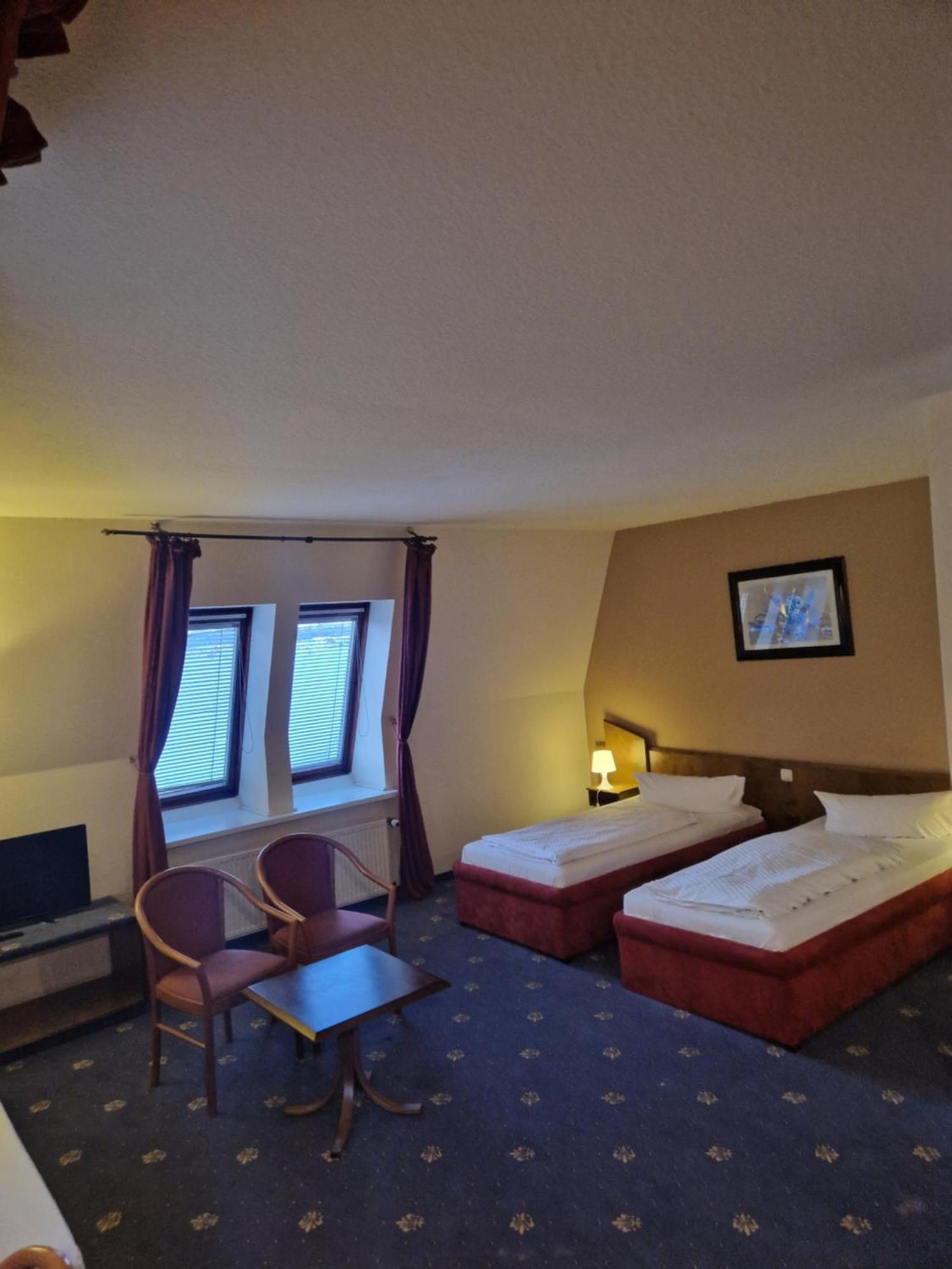 Itm Entree Glinde Restaurant & Tagungshotel Екстер'єр фото