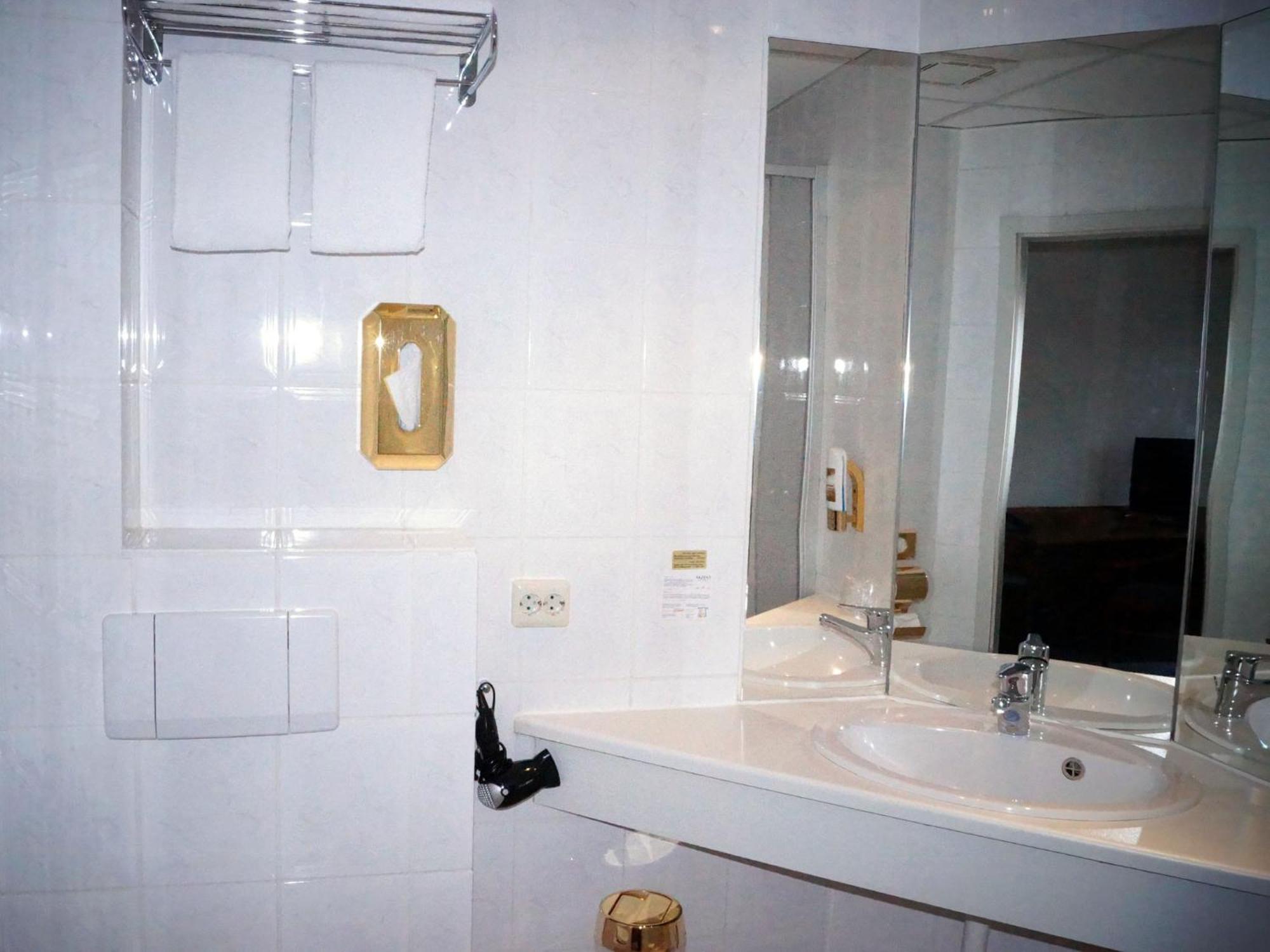 Itm Entree Glinde Restaurant & Tagungshotel Номер фото